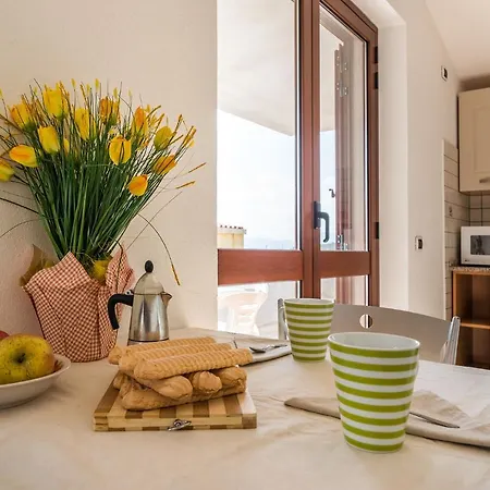 Apartment Affittasardegna-casa Papavero E Trifoglio Cala Gonone