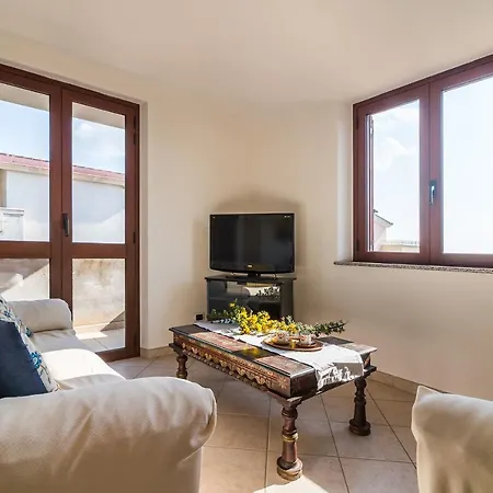 Apartment Affittasardegna-casa Papavero E Trifoglio Cala Gonone